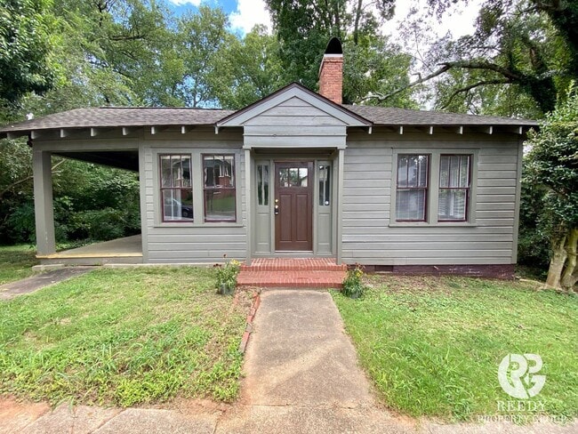 Building Photo - Hampton Heights