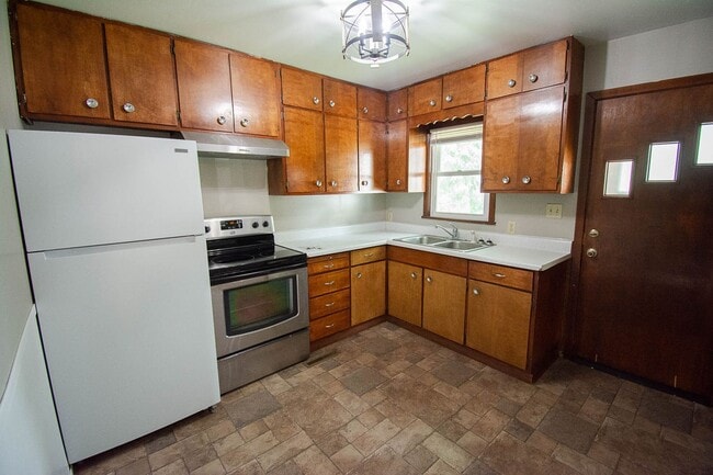 Photo - Charming 2BR Home On Spacious Lot With Garage And Shed
