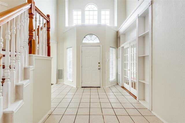 Photo - 2904 Woods Dr