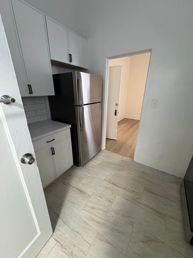 27 St Louis Alley Unit 1