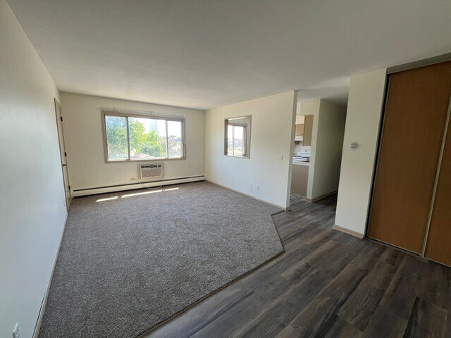Entry & Kitchen - Parkside Apartments