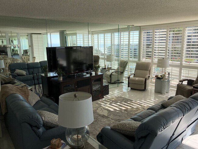 Photo - 1730 Avenida Del Mundo Unit Vacation Rental