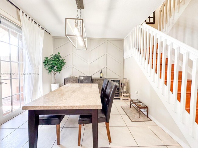 Photo - 130 Riverwalk Cir
