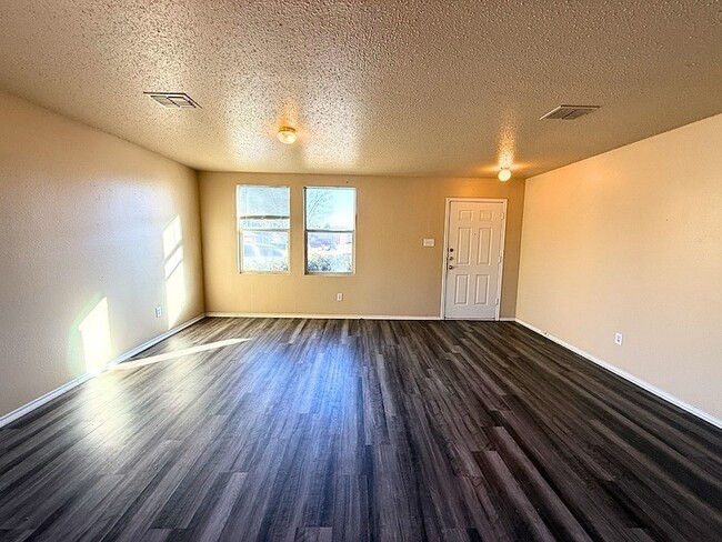 Photo - 3625 Clydesdale Dr