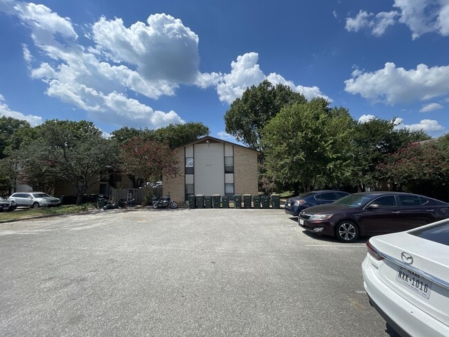 239 Craddock Ave Unit B