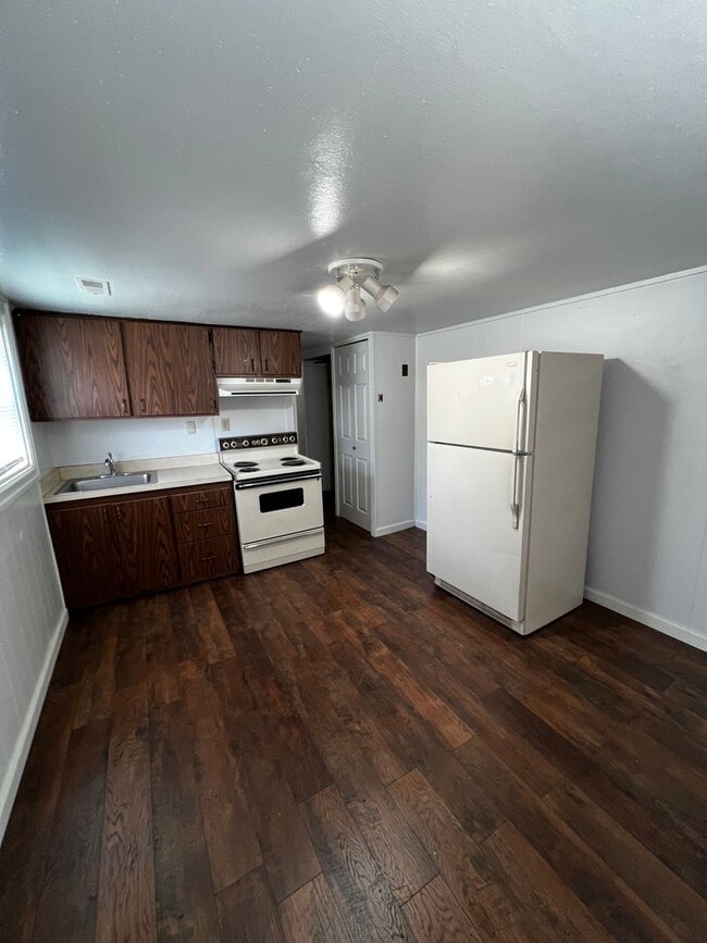 Photo - 1105 Cook Ave Unit 1105 Cook Avenue #2