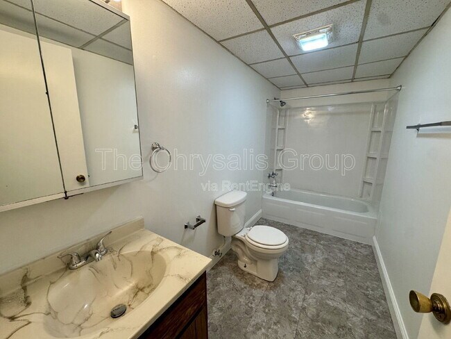 Photo - 2406 Marquette Rd Unit 12