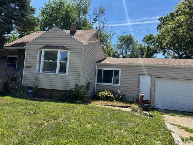 Building Photo - 197 Crystal Lake Dr Rental