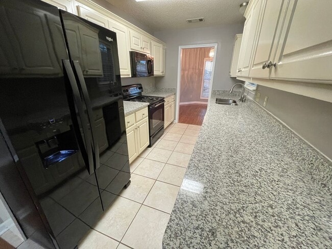 Photo - 3BD/2BA FOR RENT