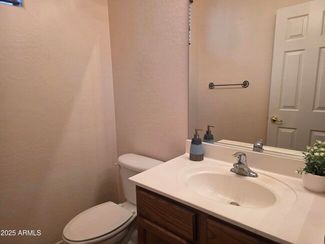 Photo - 1162 E Springfield Pl