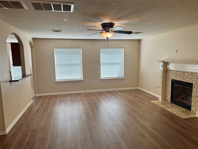 Photo - 2311 Slate Ridge Ln