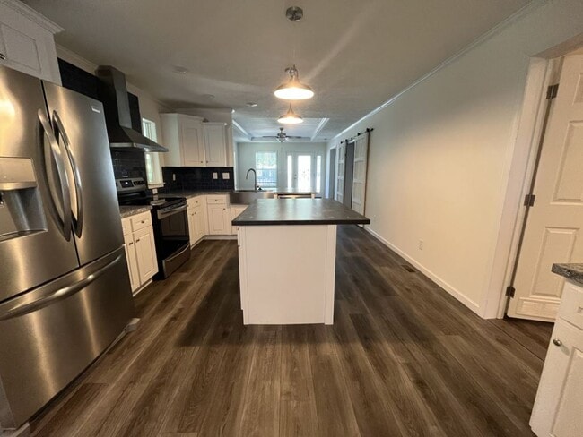 Photo - 10 Coachlight Ct