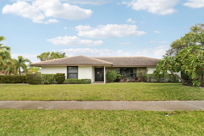 Building Photo - 85 Hickory Hill Rd