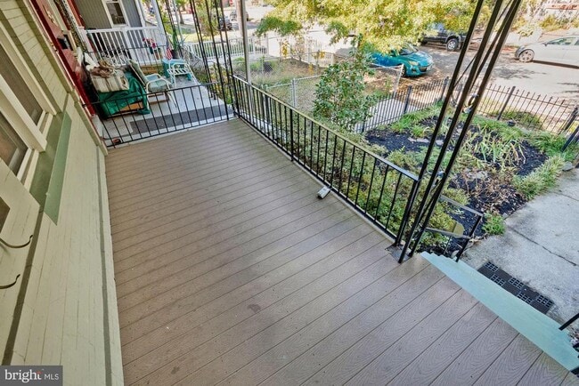 Photo - 426 Shepherd St NW