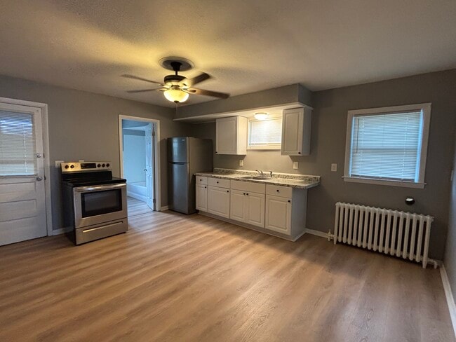 Building Photo - 48 Ontario St Unit 1F