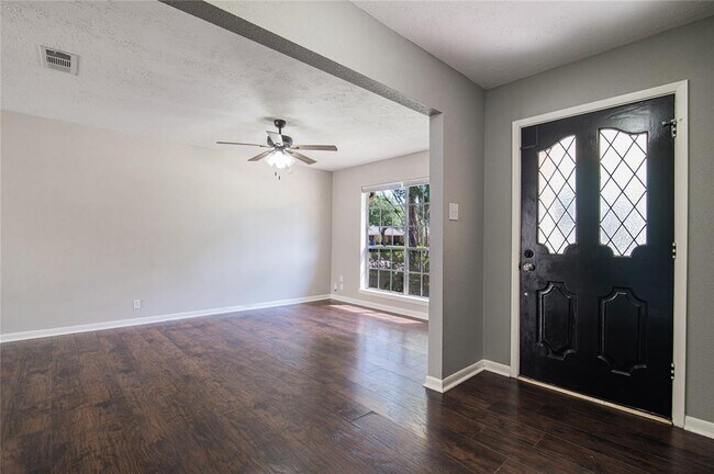 Photo - 17122 Blackhawk Blvd