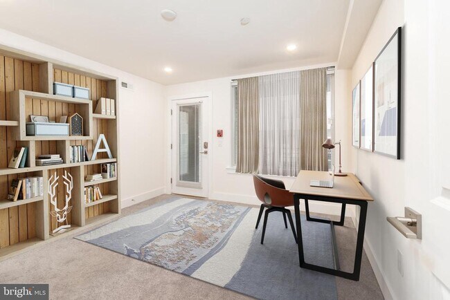 Photo - 2610 Braddock St Unit 1