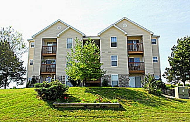 Newly Renovated Nice Garden Level 2 bedroo... - Newly Renovated Nice Garden Level 2 bedroo... Condo Unit #I