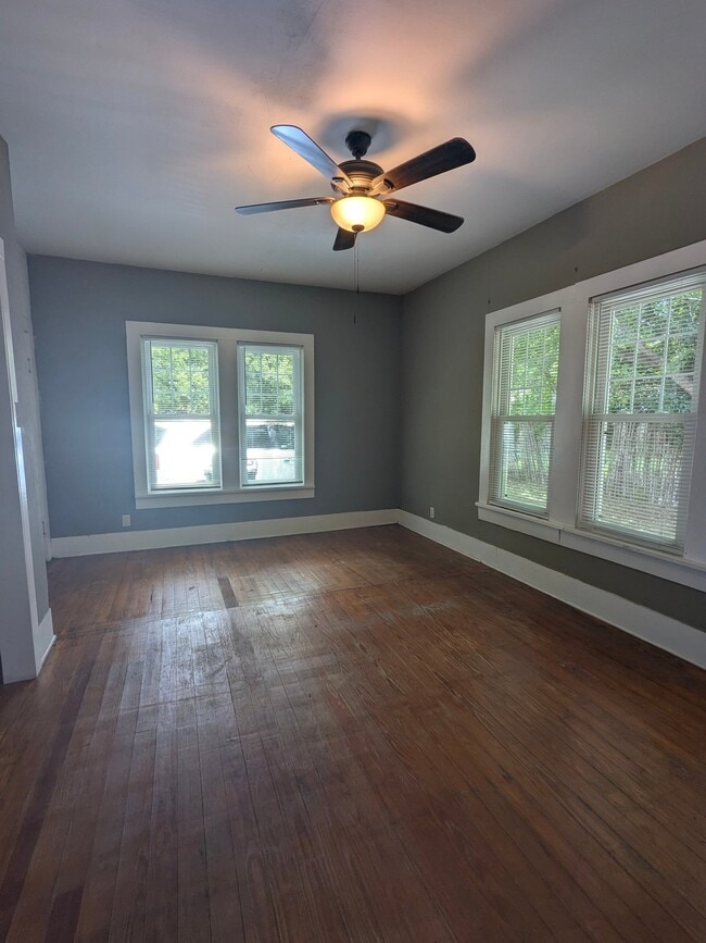 Photo - 885 W Long