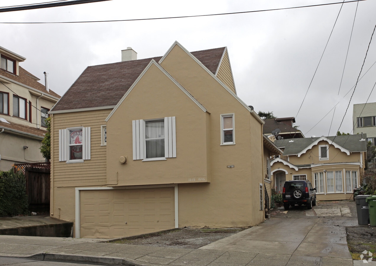 Photo - 1844 5th Ave Apartments