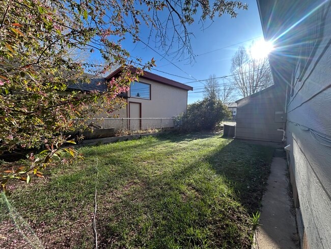 Photo - 1009 Ord St
