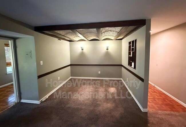 Photo - 9633 White Acre Rd Unit C3