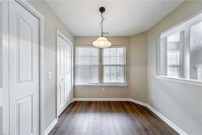 Photo - 108 White Cedar Ln