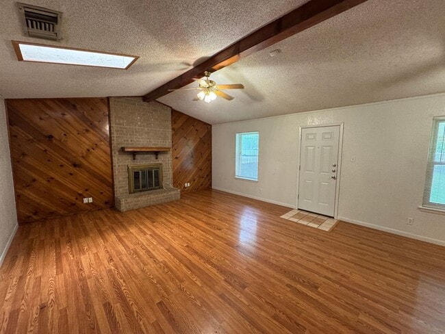 Photo - 3-Bedroom Apartment for Rent in Killeen