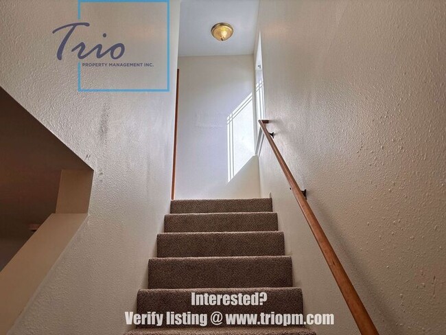 Photo - 457 Autumn Ave