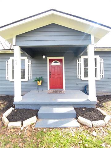 Photo - 145 Gordon Dr