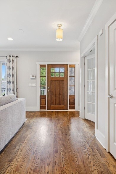 Photo - 2310 Vaulx Ln