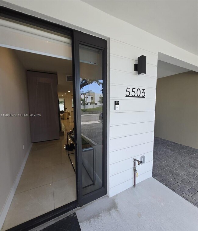 Photo - 5503 W Oak Wy