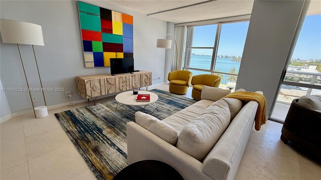 Photo - 900 Bay Dr Unit 725