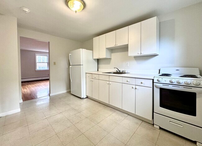 Kitchen - Vinal Street Apartments