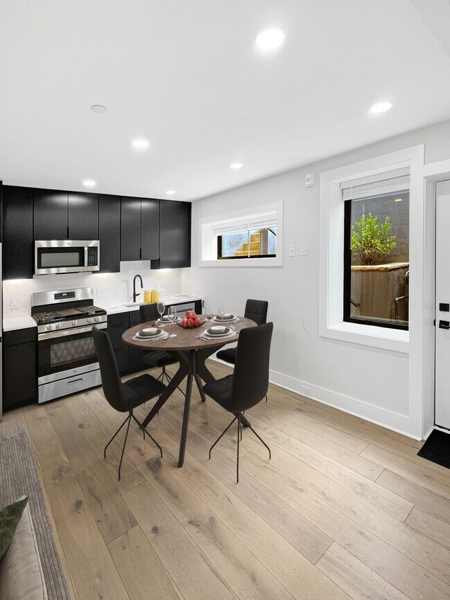 1026 18th St NE Unit #1