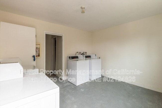 Photo - 331 E Washington Ave