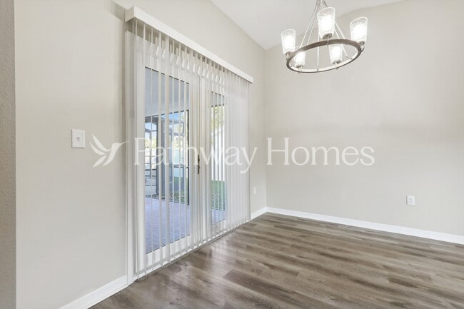 Photo - 1935 Spanish Oaks Dr N
