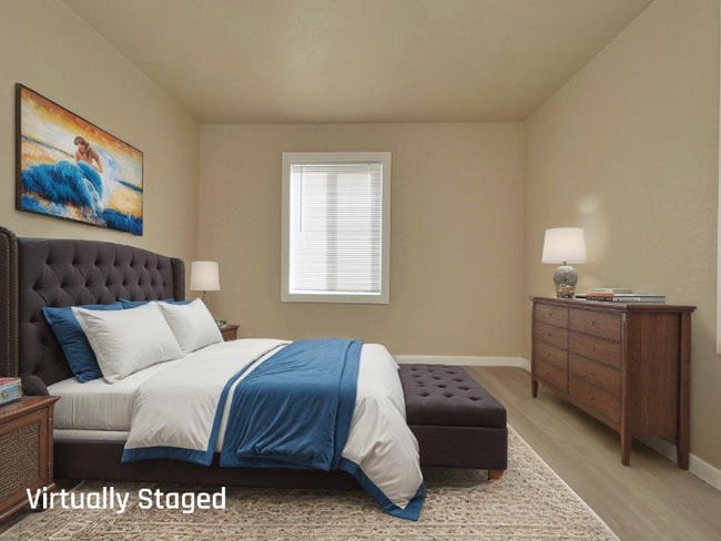 Photo - 308 6th St Unit B