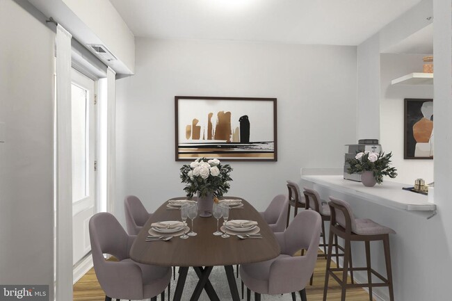 Photo - 1830 Green St Unit 3F