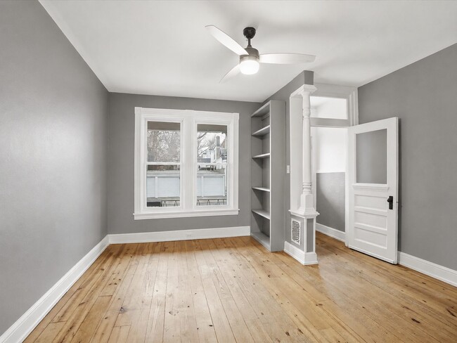 Photo - 529 W Frederick St