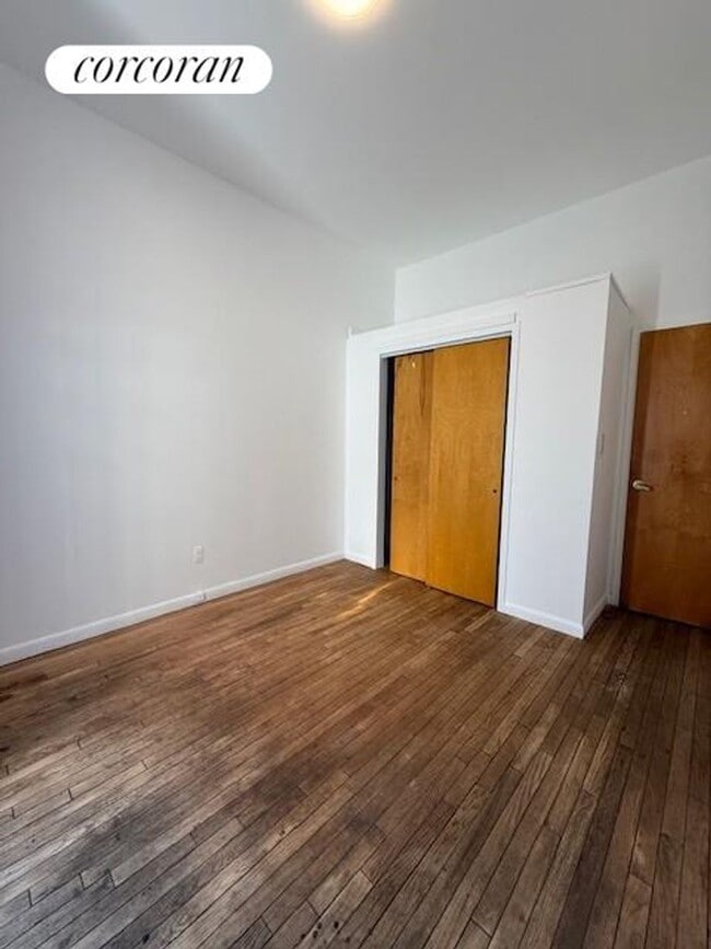 Photo - 864 West End Ave