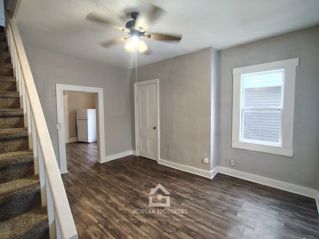 Photo - 2420 Fletcher St