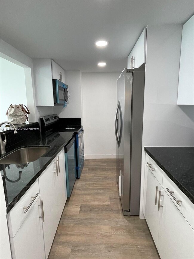 Photo - 7545 E Treasure Dr Unit 5K
