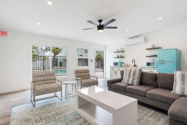 Photo - the HIVE @ Ackerfield (5565 Ackerfield)