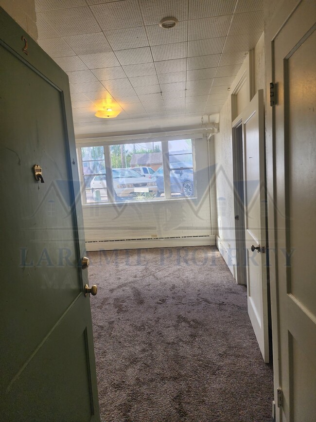 Photo - Studio Apartment close to University of Wyoming