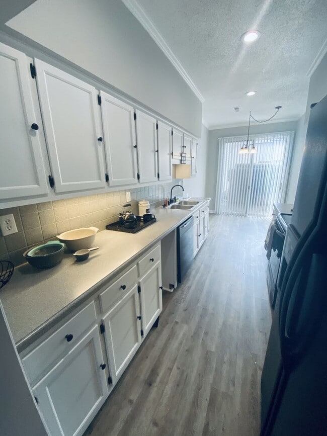 Photo - Coming Soon.... Spacious 3 Bedroom 2.5 Bath Townhome!!