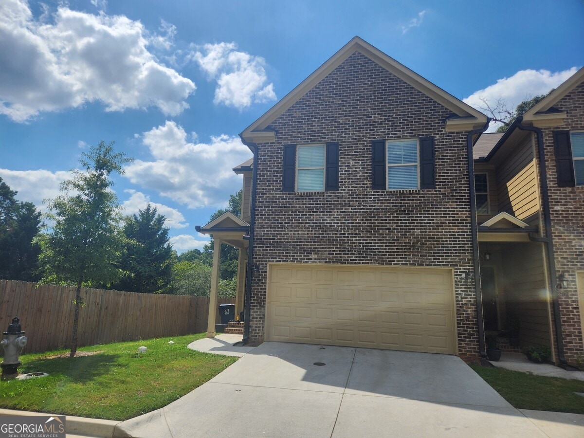 Photo - 302 Cashes Dr