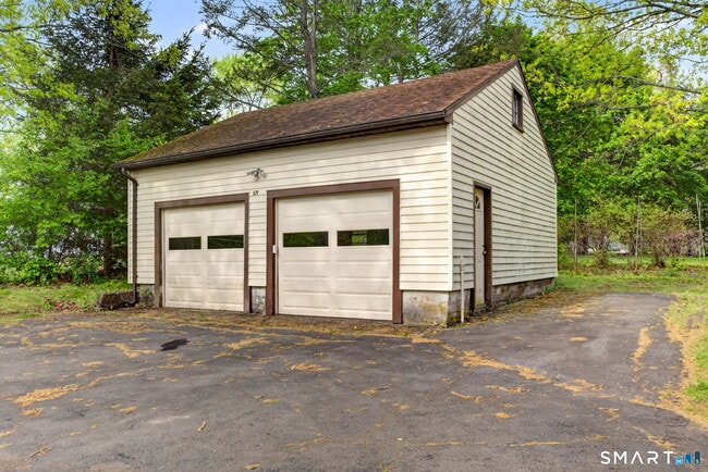 Photo - 121 Cherry Hill Rd