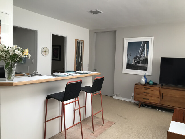 Photo - 345 Amalfi Dr Unit Studio A