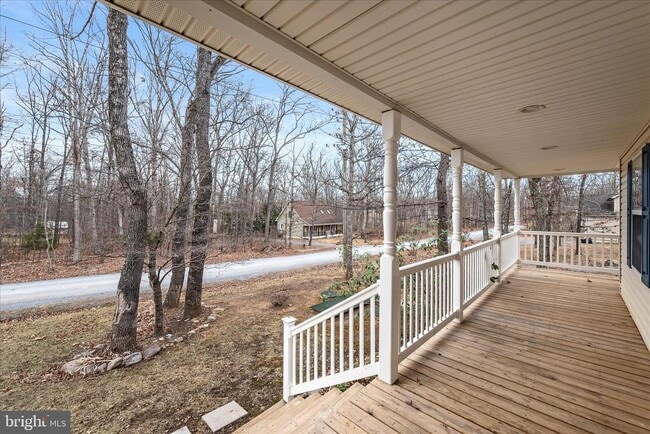 Photo - 209 Winchester Dr